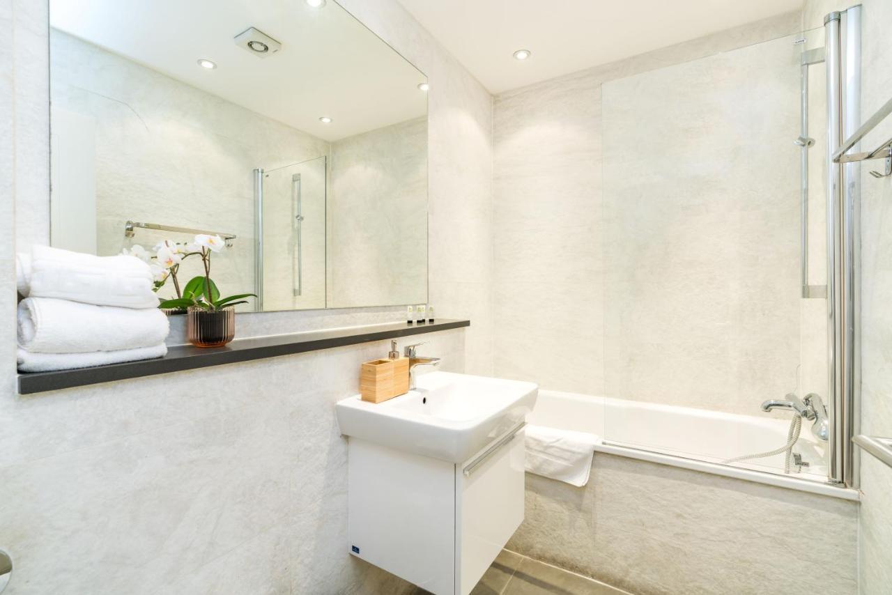 Spacious 2 Bedroom / Earls Court / Kensington لندن المظهر الخارجي الصورة